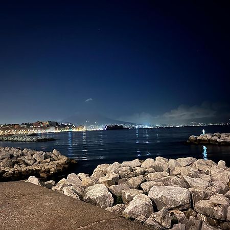 Suite Home Napoli Bagian luar foto