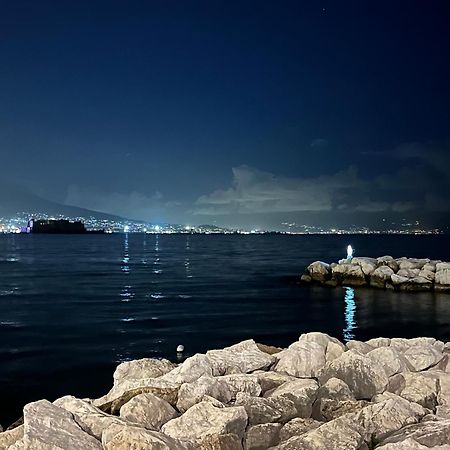 Suite Home Napoli Bagian luar foto