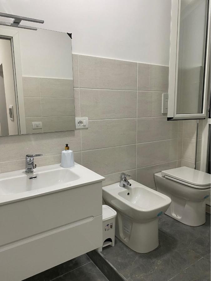 Suite Home Napoli Bagian luar foto