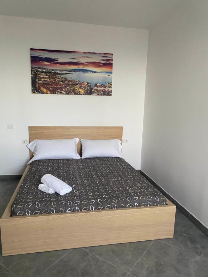 Suite Home Napoli Bagian luar foto