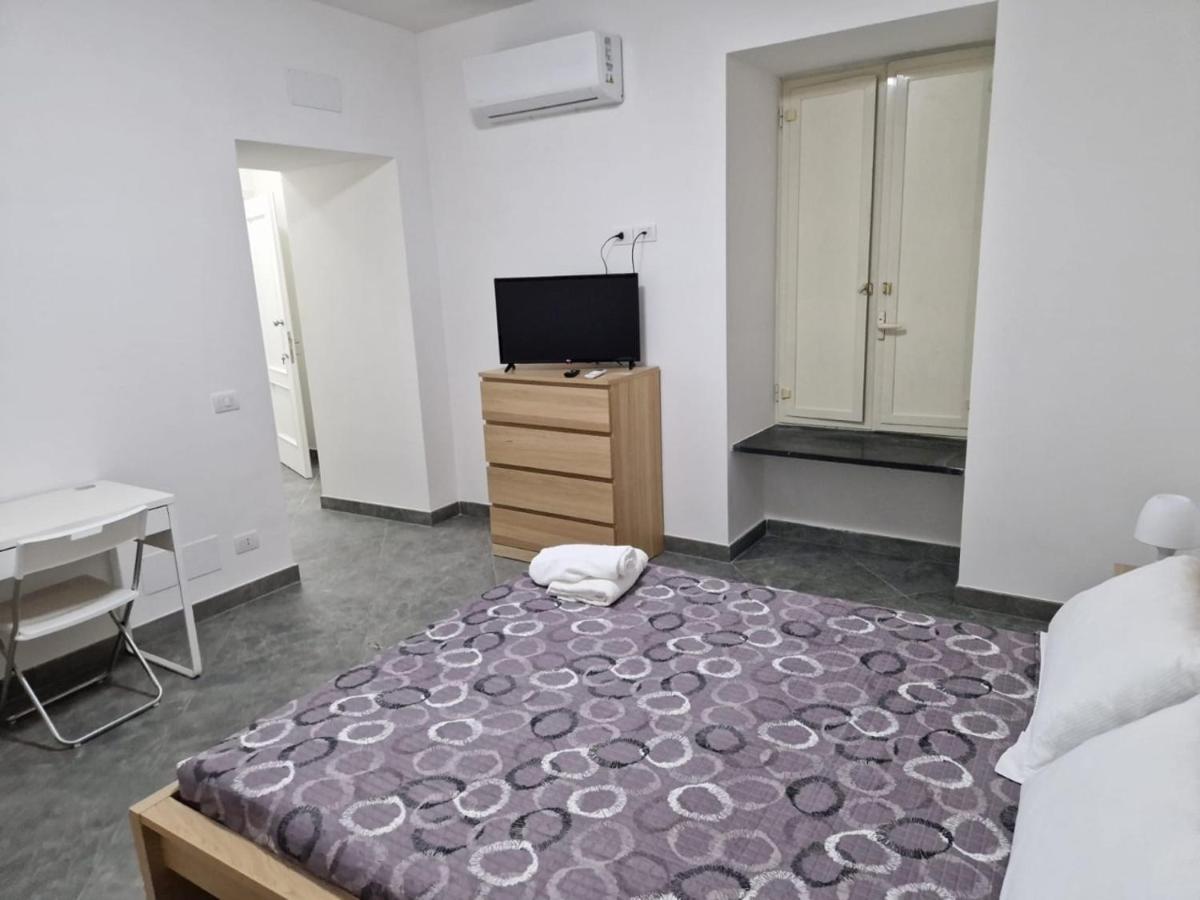 Suite Home Napoli Bagian luar foto