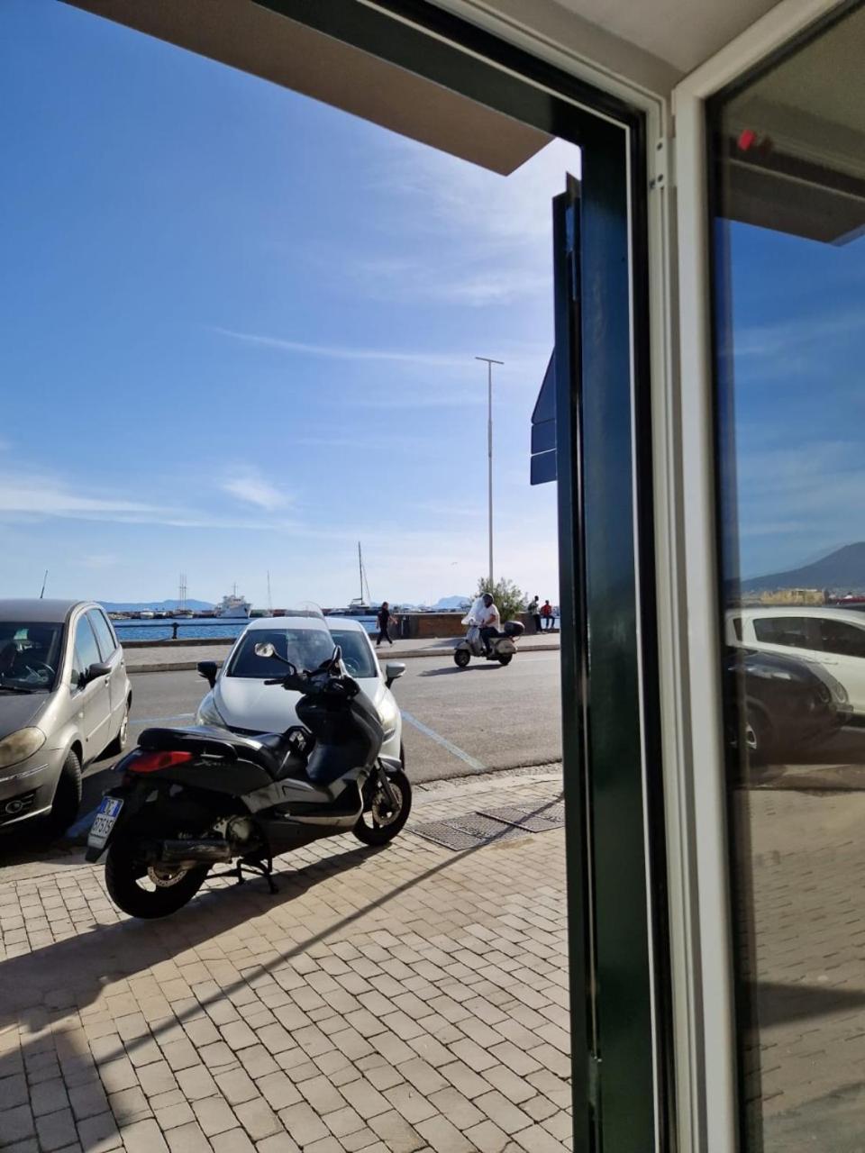 Suite Home Napoli Bagian luar foto