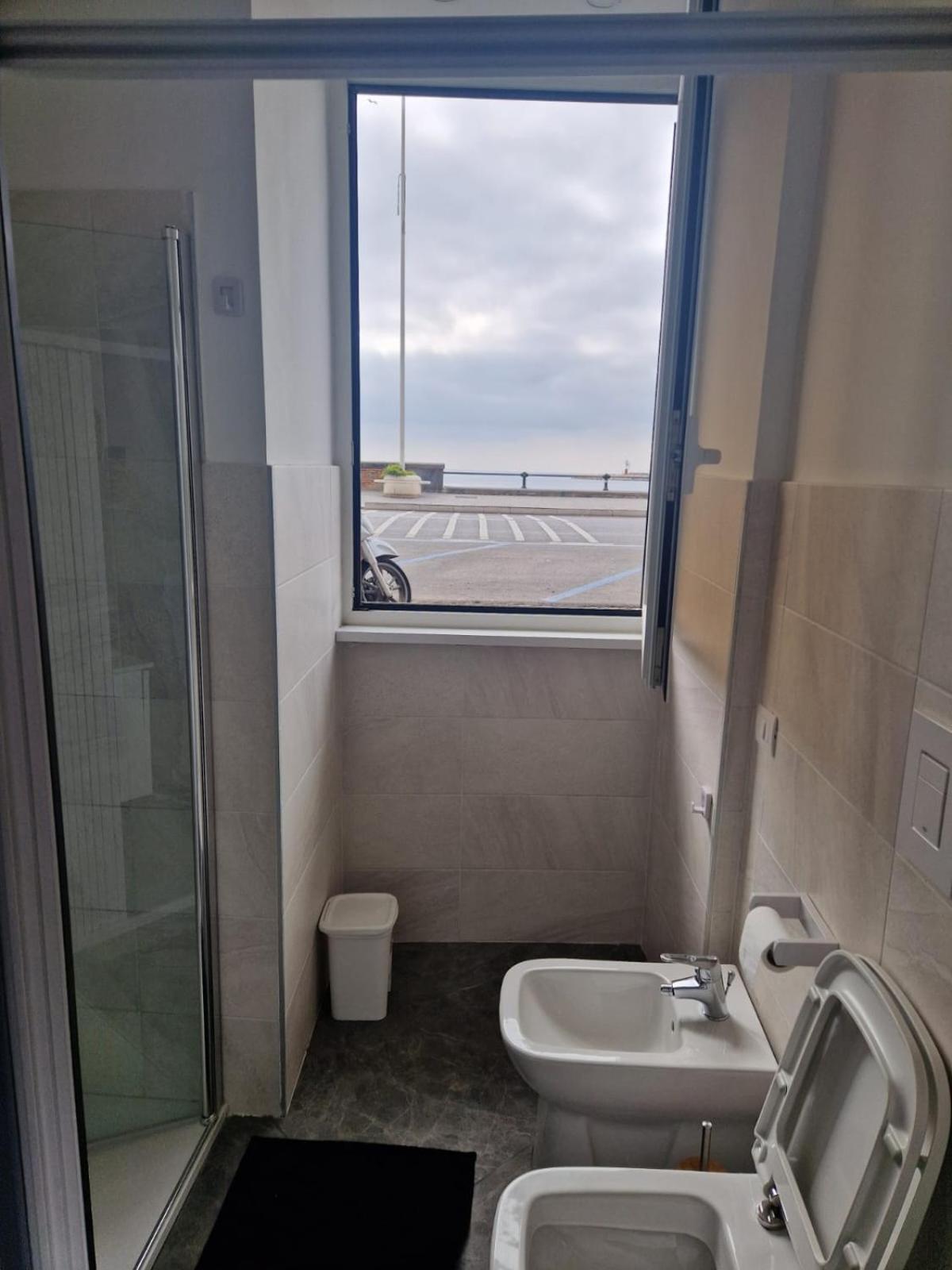 Suite Home Napoli Bagian luar foto